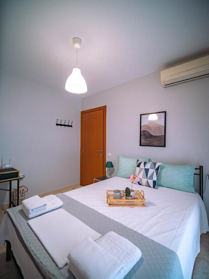 Little Emerald - Central Spot Apartments Volos Exterior foto